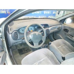 renault megane i fase 2 berlina (ba0) del año 1999