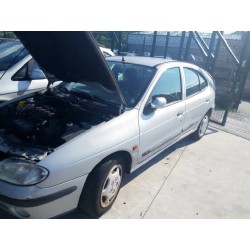 renault megane i fase 2 berlina (ba0) del año 1999