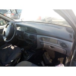renault megane i fase 2 berlina (ba0) del año 1999