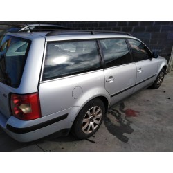 volkswagen passat variant (3b6) del año 2001