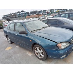 nissan primera berlina (p11) del año 2001