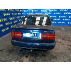 volkswagen passat berlina (3a2) del año 1994