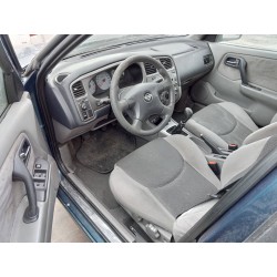 nissan primera berlina (p11) del año 2001