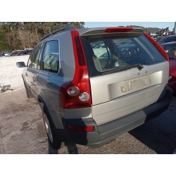 volvo xc90 del año 2004
