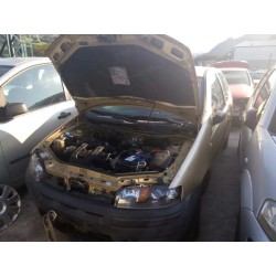 fiat punto berlina (188) del año 2000