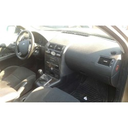 ford mondeo berlina (ge) del año 2004