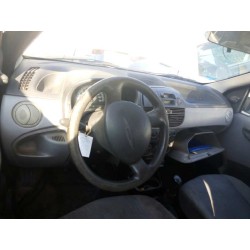 fiat punto berlina (188) del año 2000