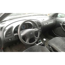 citroen xsara berlina del año 1998