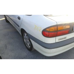 renault laguna (b56) del año 2000