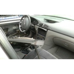 renault laguna ii (bg0) del año 2001