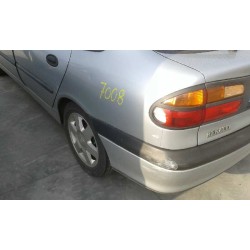 renault laguna (b56) del año 1950