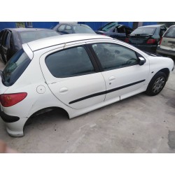 peugeot 206 berlina del año 2004