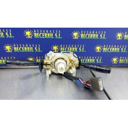 Recambio de mando luces para kia shuma ii 1.6 rs 5 berlina referencia OEM IAM 0K2DK66120  