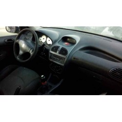 peugeot 206 berlina del año 2003