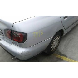 nissan primera berlina (p11) del año 1999