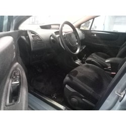 citroen c4 berlina del año 2005