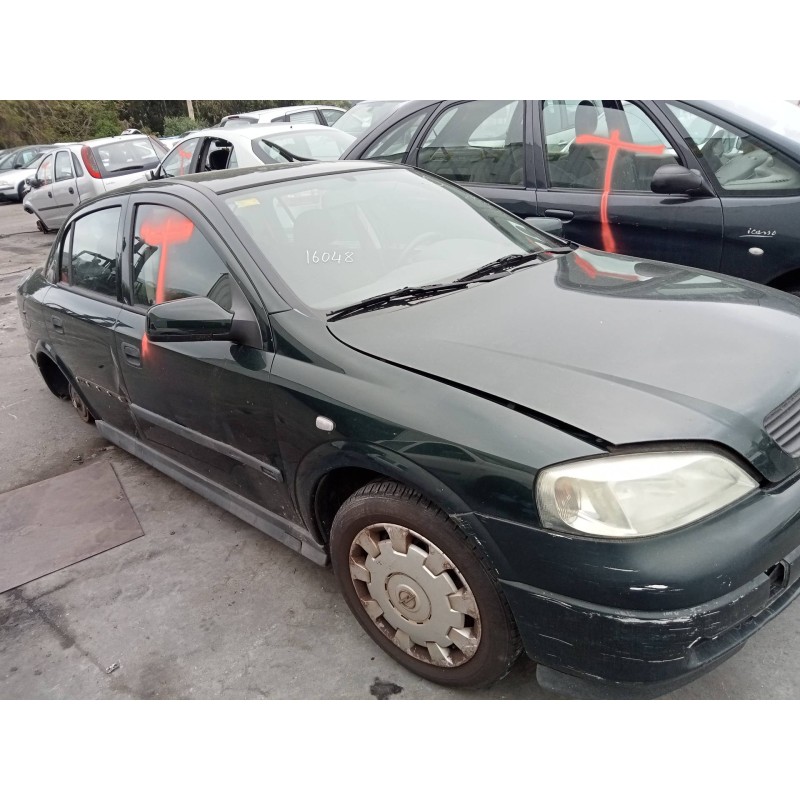 opel astra g berlina del año 2001