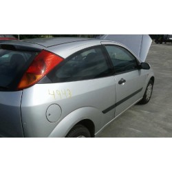 ford focus berlina (cak) del año 2002