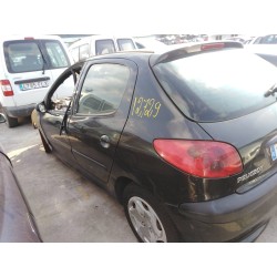 peugeot 206 berlina del año 2003