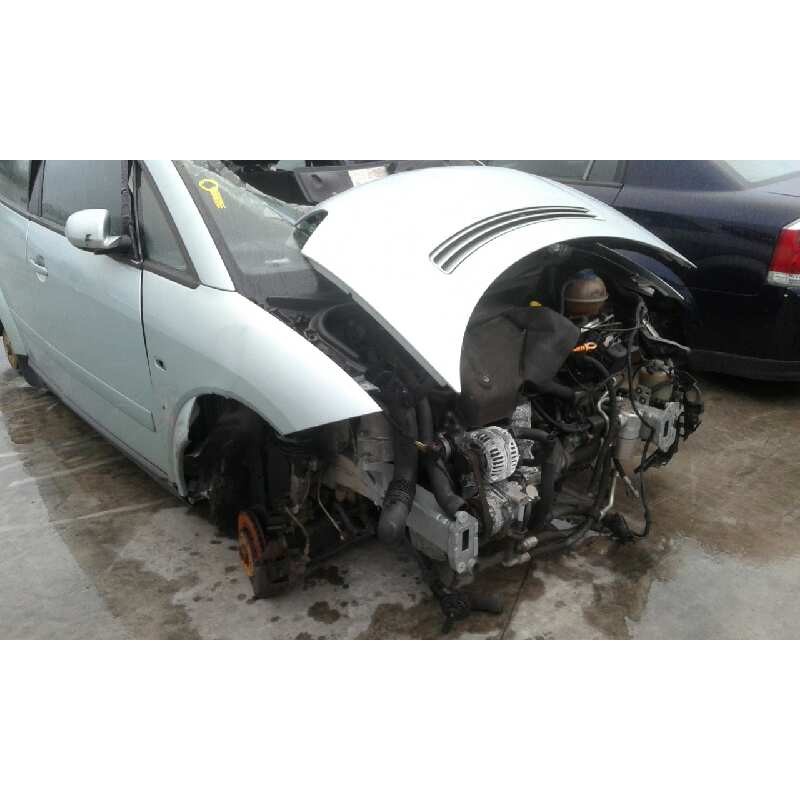 audi a2 (8z) del año 2002
