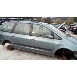 ford galaxy (vy) del año 2001