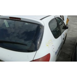 peugeot 206 berlina del año 2002