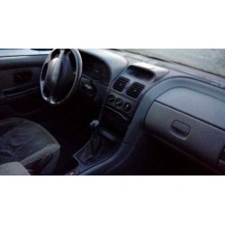 renault laguna (b56) del año 2000