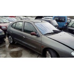 renault megane i fase 2 berlina (ba0) del año 2001
