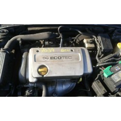 opel vectra b berlina del año 2001