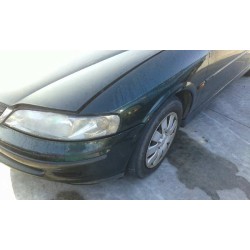 opel vectra b berlina del año 2001