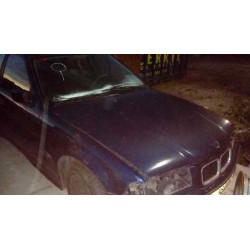 bmw serie 3 berlina (e36) del año 1998
