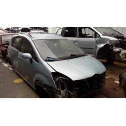toyota corolla verso (r1) del año 2004