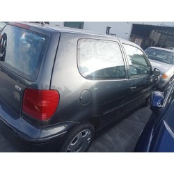 volkswagen polo berlina (6n2) del año 2000