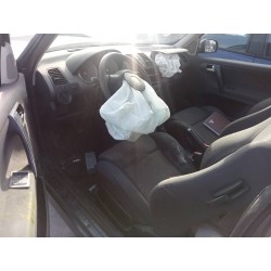 volkswagen polo berlina (6n2) del año 2000