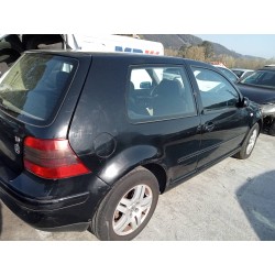 volkswagen golf iv berlina (1j1) del año 2000