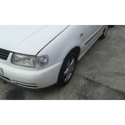 volkswagen polo berlina (6n1) del año 1998