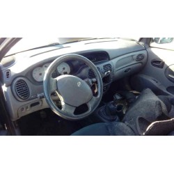 renault megane i coach/coupe (da0) del año 2000