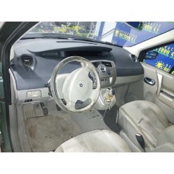 renault scenic ii del año 2005
