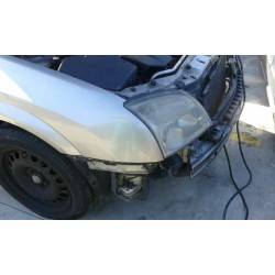 opel vectra c berlina del año 2002