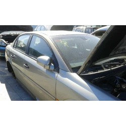 opel vectra c berlina del año 2002