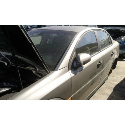 opel vectra c berlina del año 2002