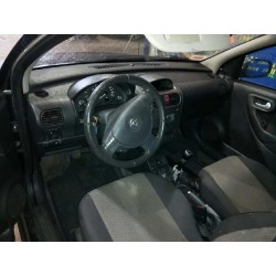 opel corsa c del año 2004