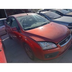 ford focus berlina (cap) del año 2005