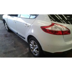 renault megane iii berlina 5 p del año 2013