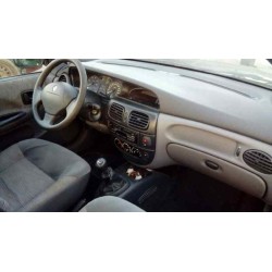 renault megane i fase 2 classic (la..) del año 2001