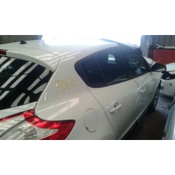 renault megane iii berlina 5 p del año 2013
