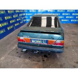 mercedes clase e (w124) berlina del año 2001