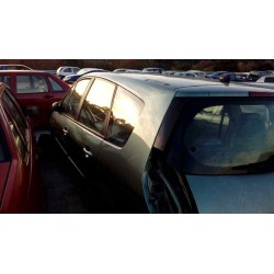 renault scenic ii del año 2004