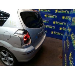 toyota corolla verso (r1) del año 2006