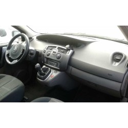 renault scenic ii del año 2006